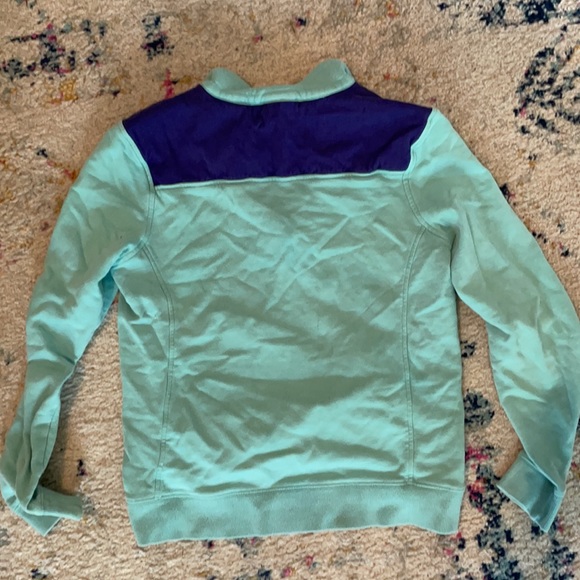 Vineyard Vines Hoodie - Picture 2 of 3